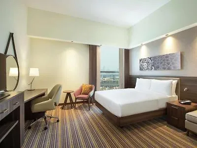 Hampton By Hilton Dubai Airport Ξενοδοχείο