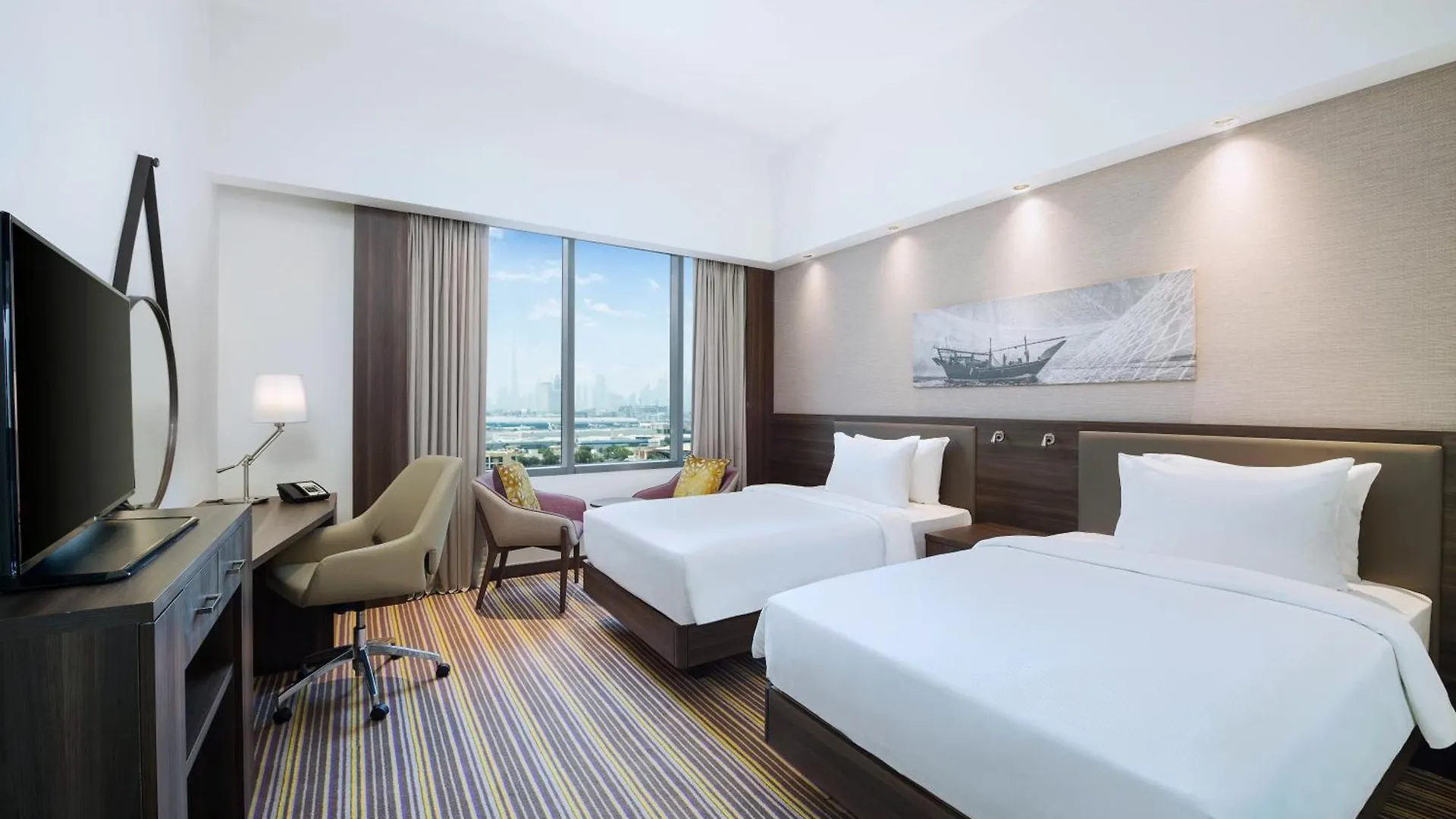 Hotel Hampton By Hilton Dubai Airport