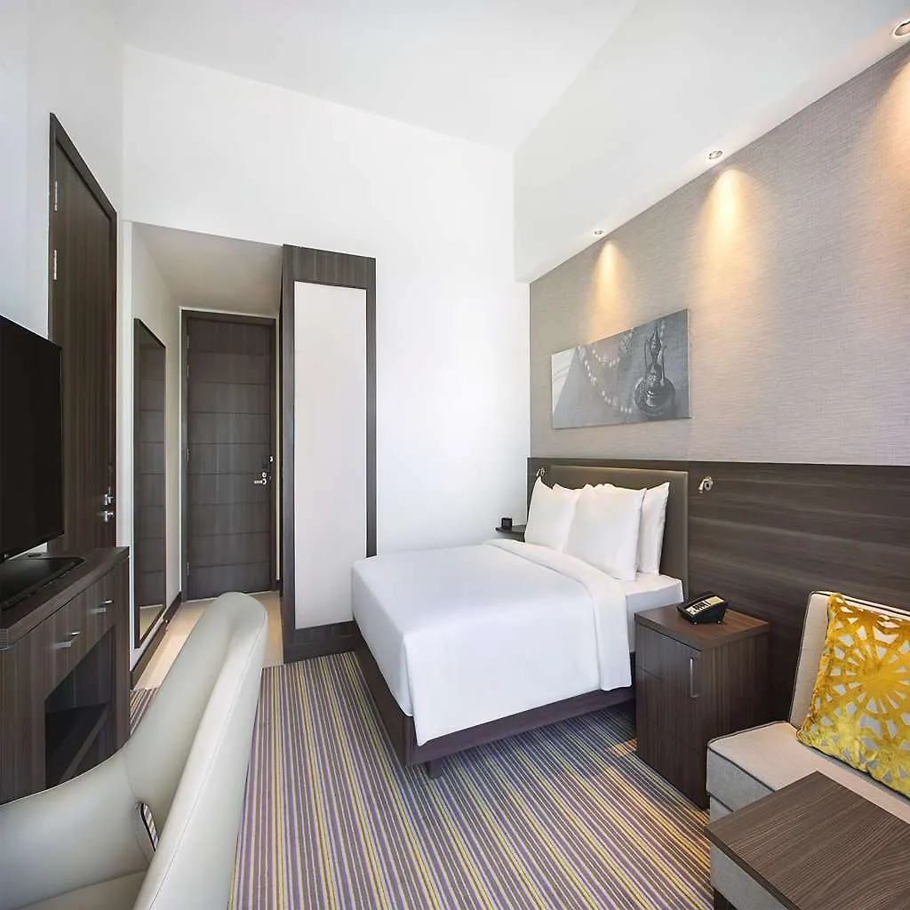 Hotel Hampton By Hilton Dubai Airport 3*,  Emirati Arabi Uniti
