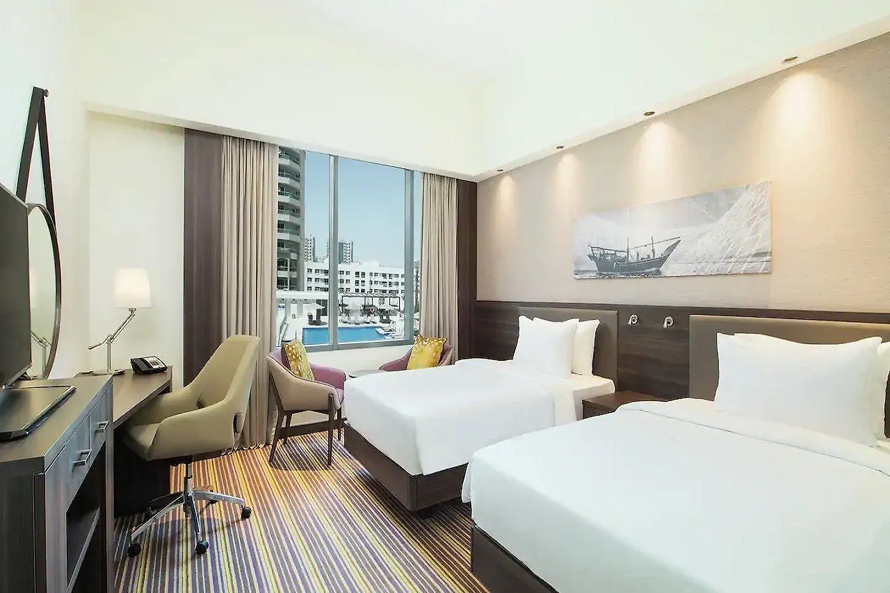 Hotel Hampton By Hilton Dubai Airport
