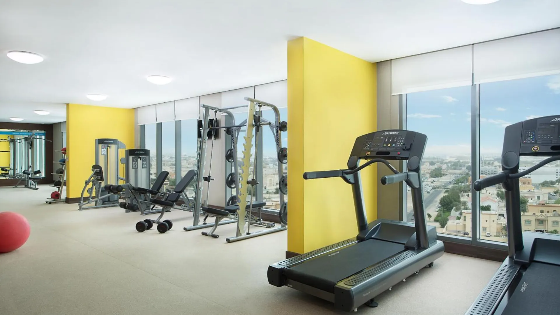 Hotel Hampton By Hilton Dubai Airport